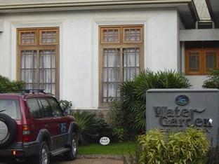 Water Garden Hotel Belihuloya Ngoại thất bức ảnh